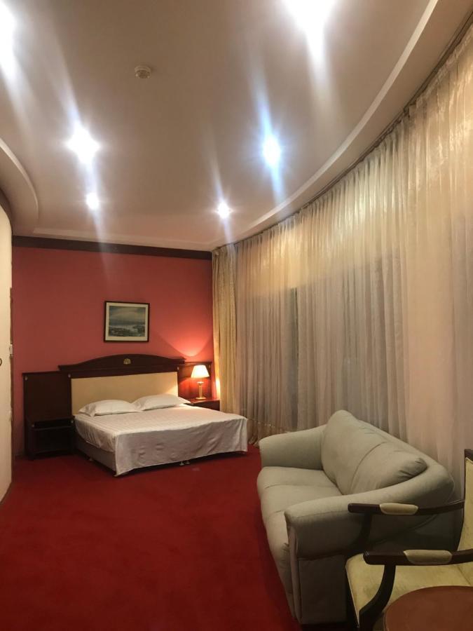 Astana Park Hotel Eksteriør bilde